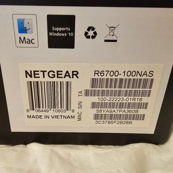 Netgear Nighthawk AC1750 Wifi Router - R6700 - Picture 5 of 10
